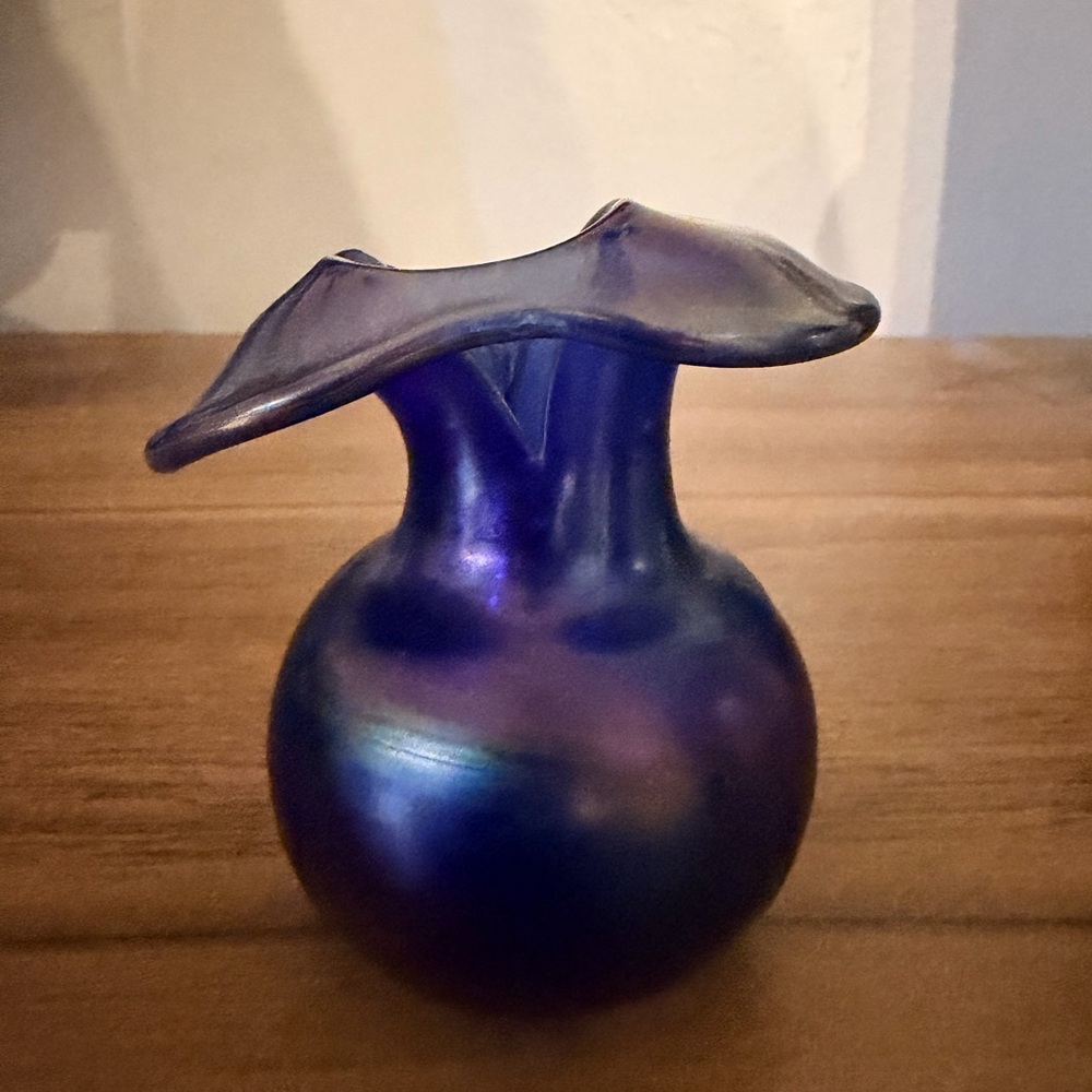 Mini Art Glass Iridescent Purple/Blue Glass Bud Vase